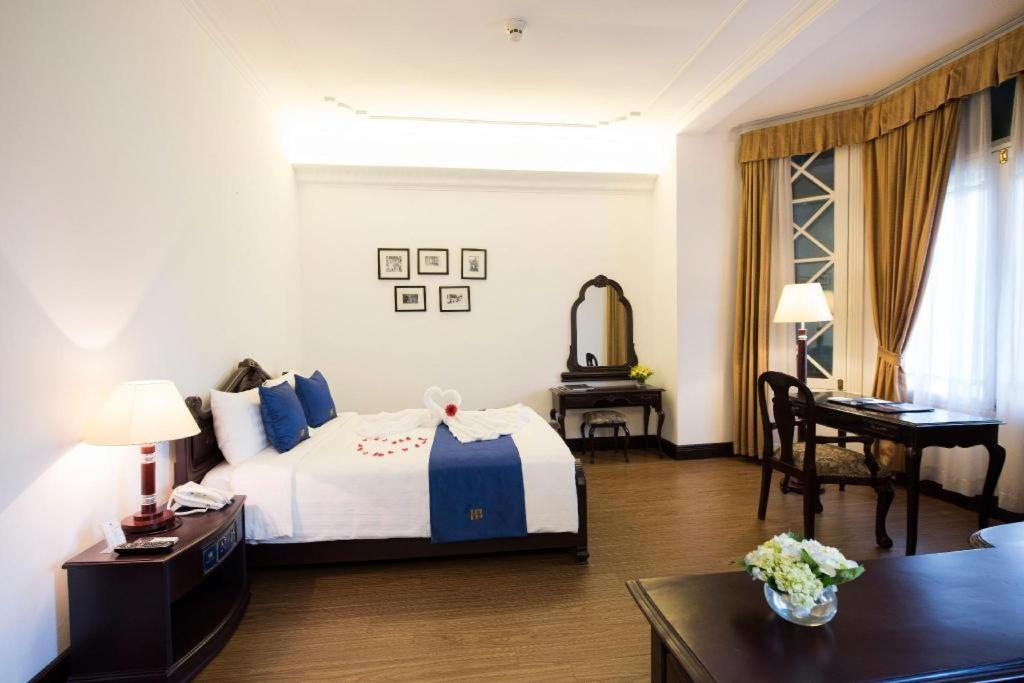 Hoa Binh Hotel Hanoi Exteriör bild