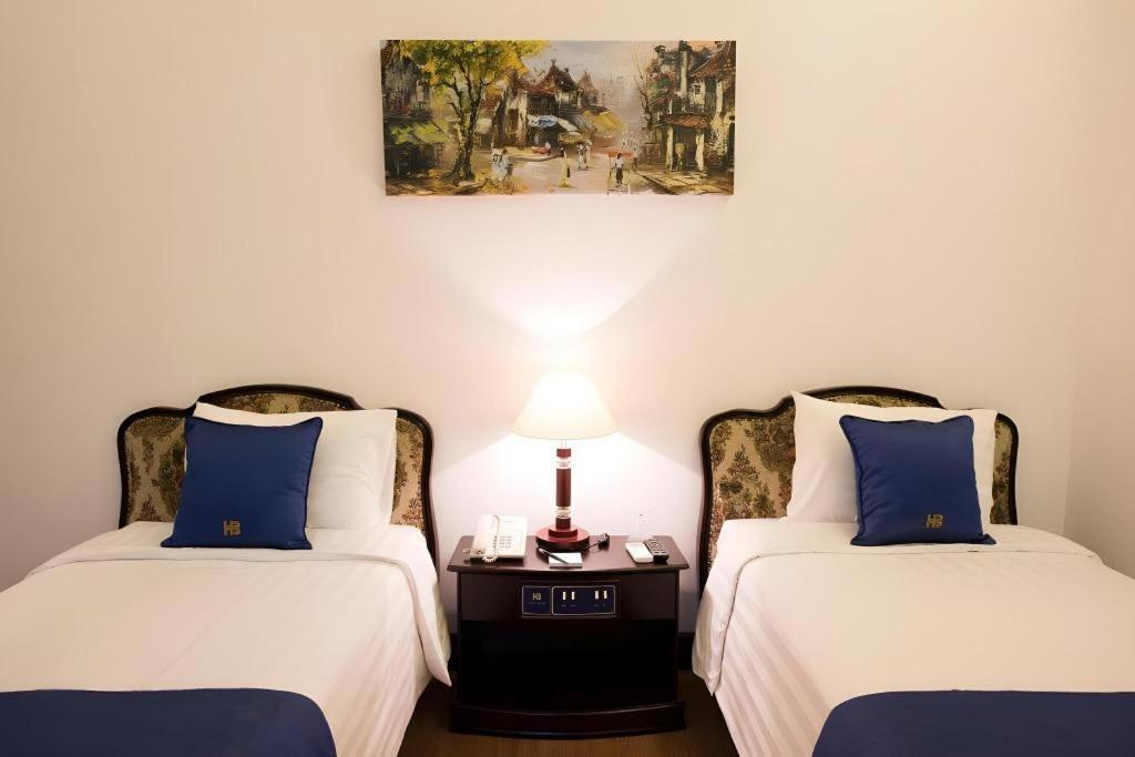 Hoa Binh Hotel Hanoi Exteriör bild