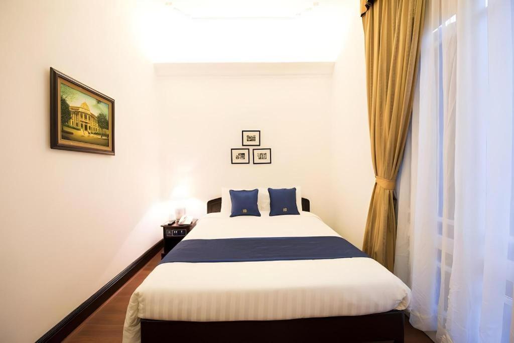 Hoa Binh Hotel Hanoi Exteriör bild