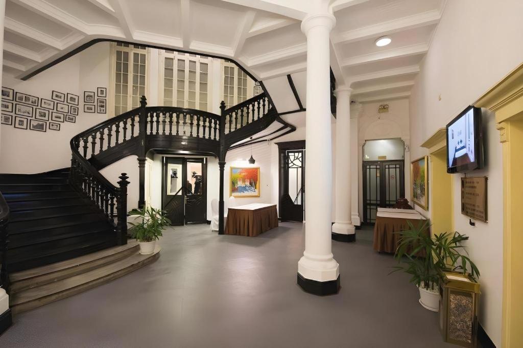 Hoa Binh Hotel Hanoi Exteriör bild