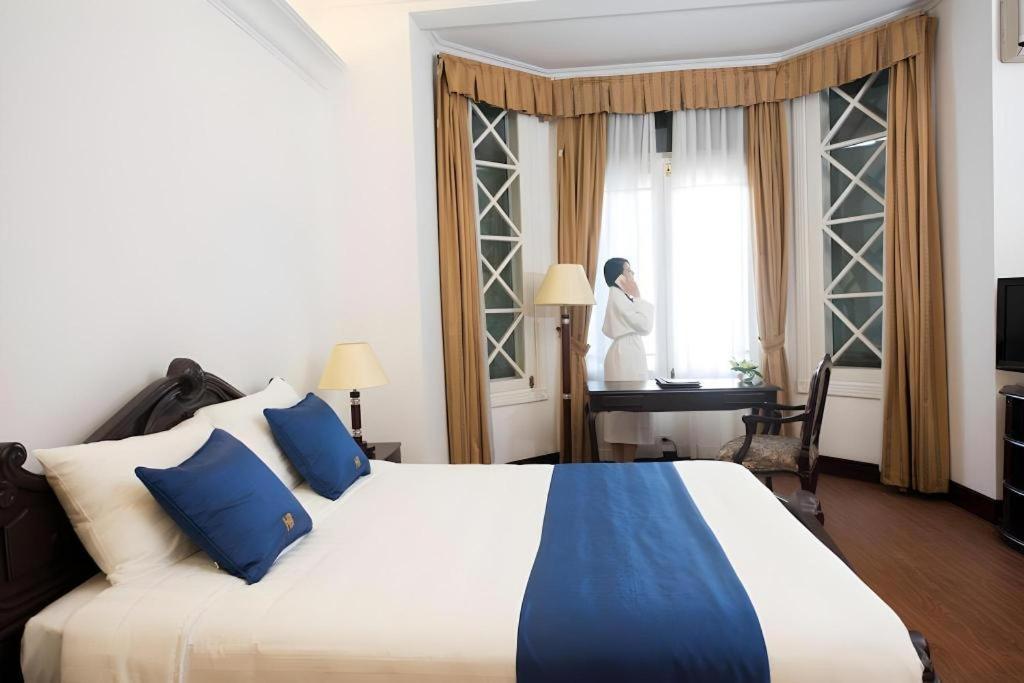 Hoa Binh Hotel Hanoi Exteriör bild