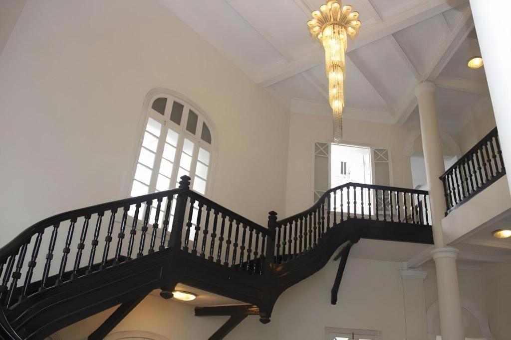 Hoa Binh Hotel Hanoi Exteriör bild
