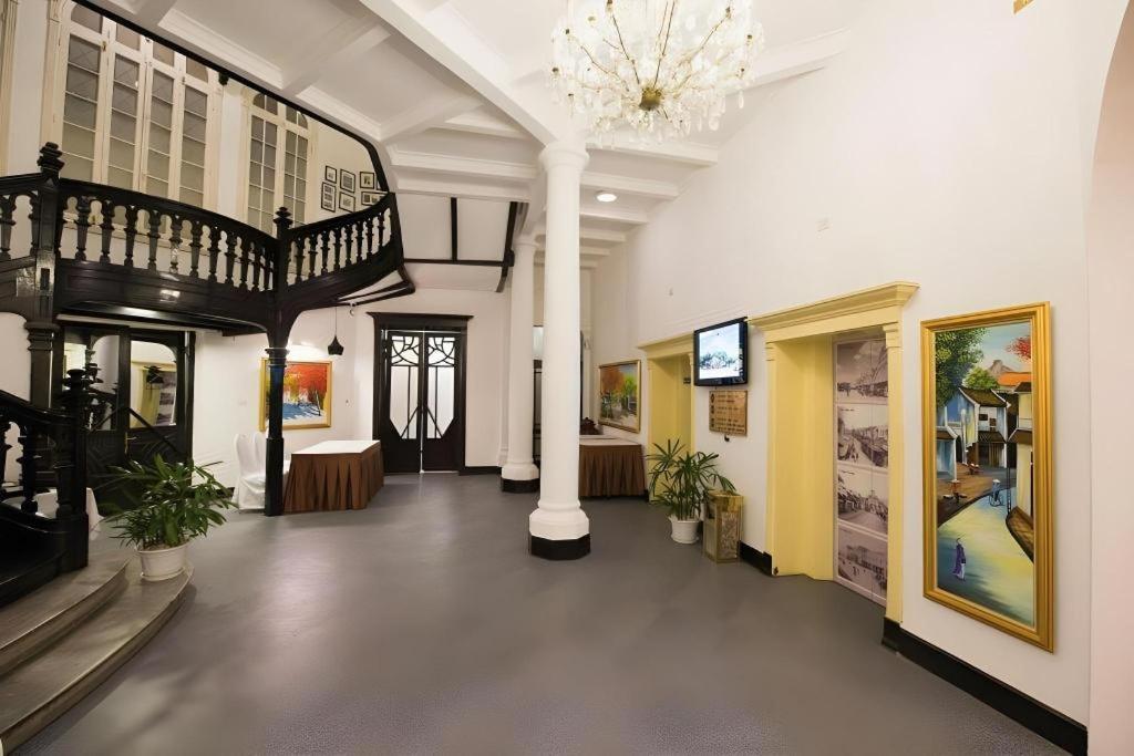 Hoa Binh Hotel Hanoi Exteriör bild